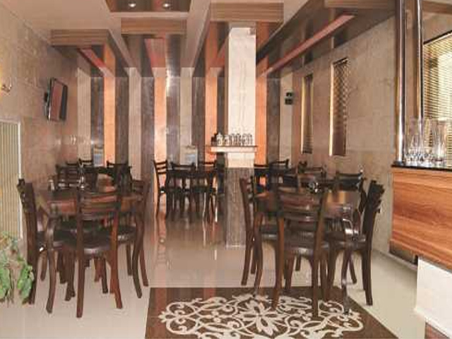 Yaqoot Sharq Hotel Mashhad