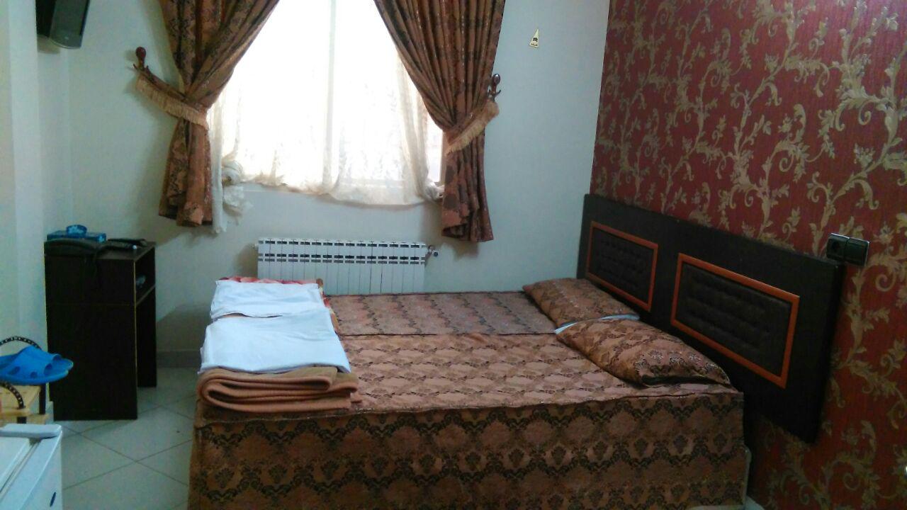 Parinaz Hotel Apartment Mashhad