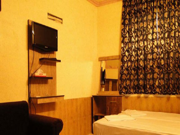 Pelican Hotel Mashhad