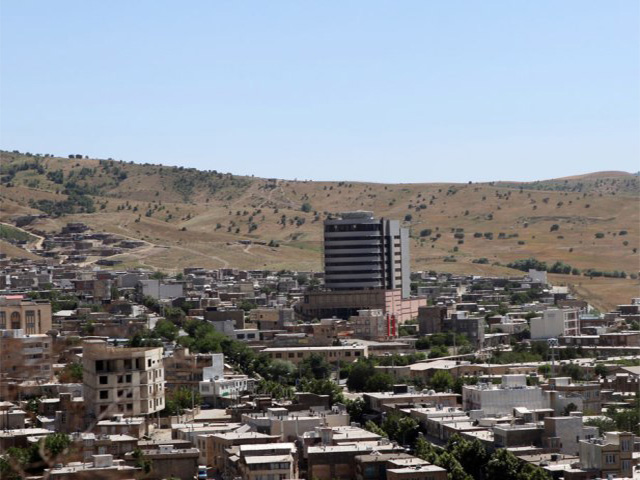 Laleh Hotel Baneh