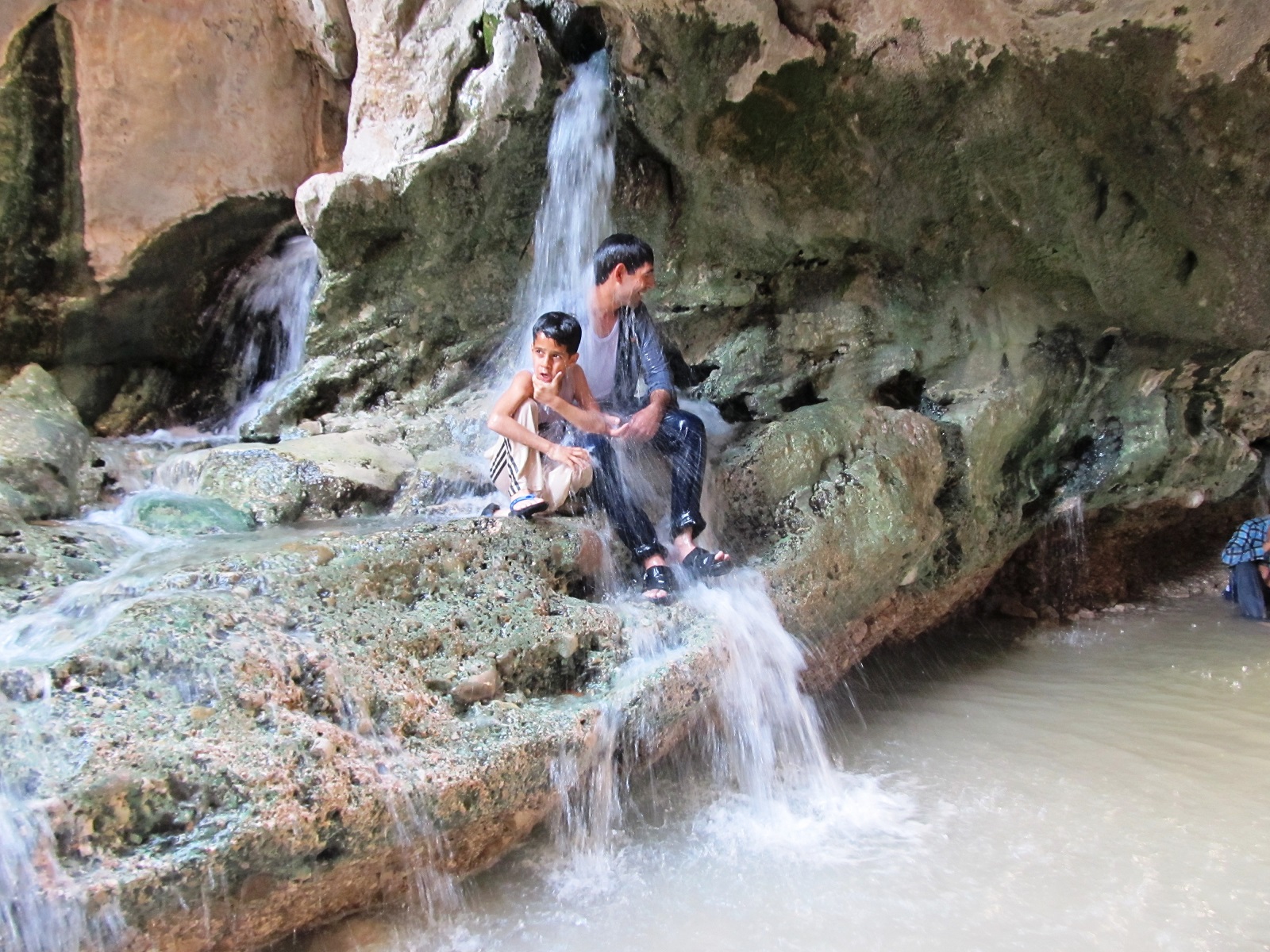Morteza Ali Hot Spring