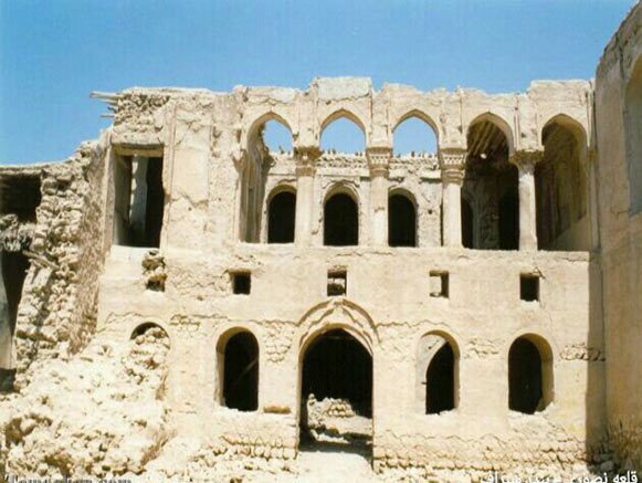 Nasuri Castle, Siraf