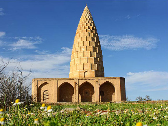 Yaghoub Leys Safari Tomb