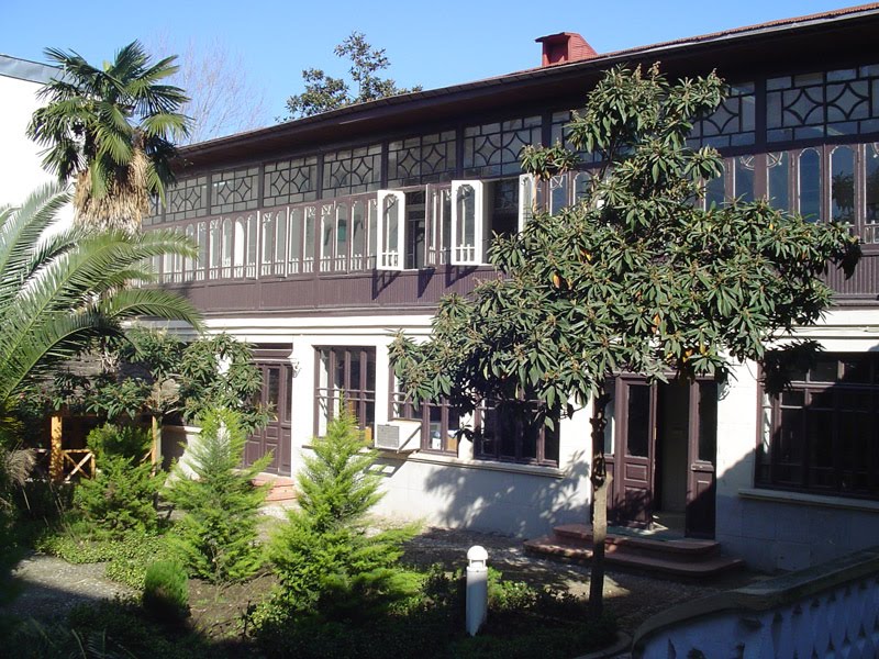 Qadiri House, Rasht