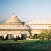 Khakh-e Morvarid (Pearl Palace)