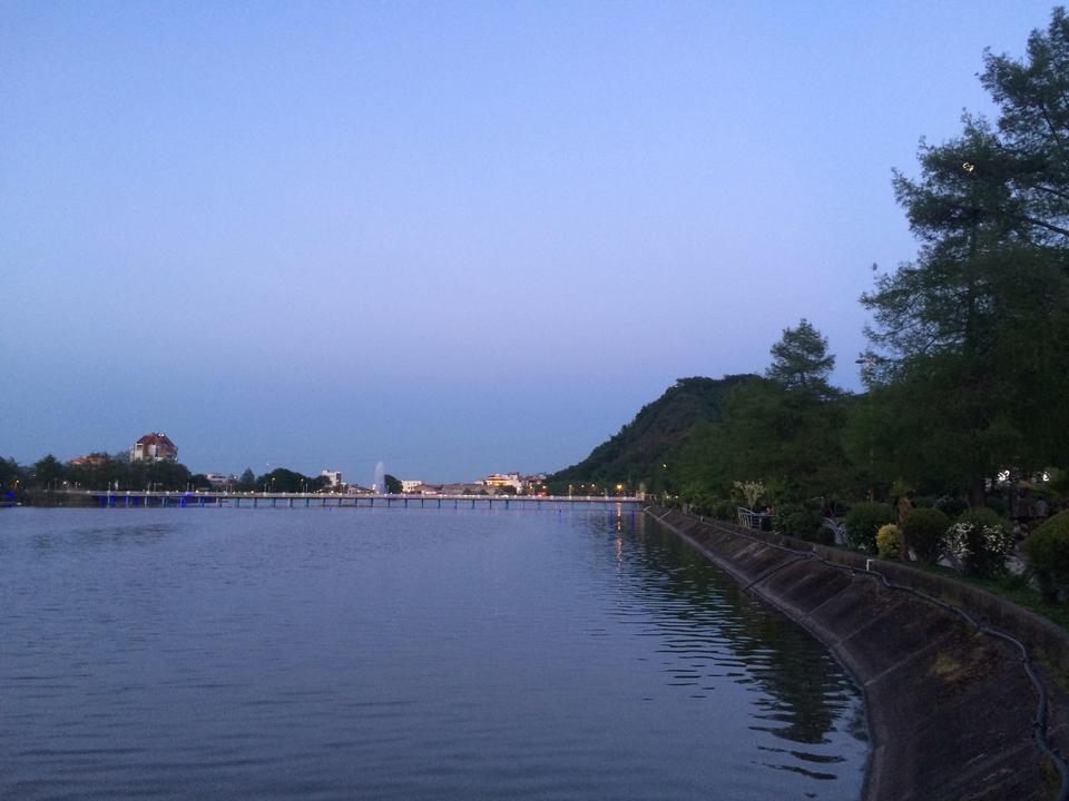 Satan-s Hill Resort (Sheytan Kuh)
