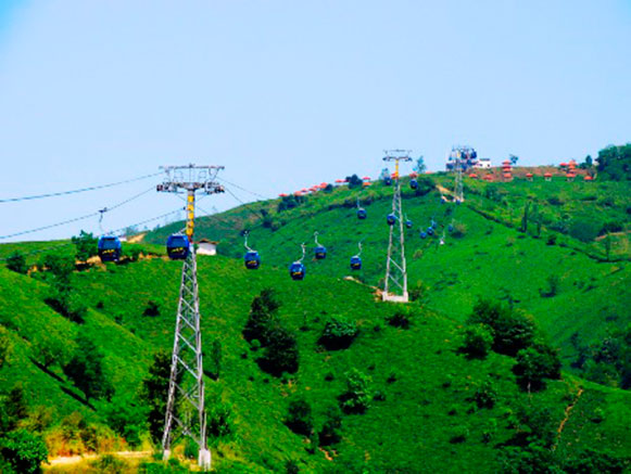 Satan-s Hill Resort (Sheytan Kuh)