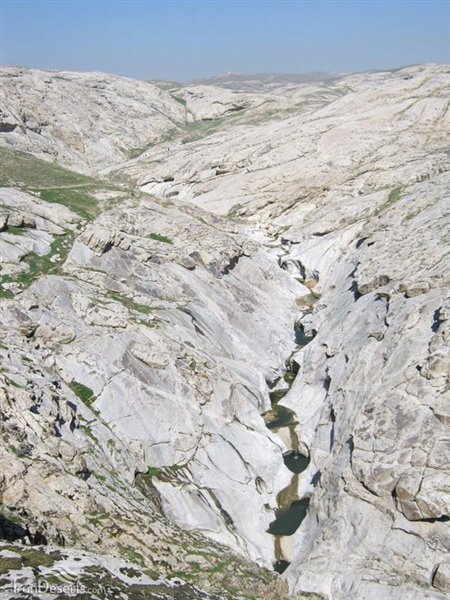 Haft Houz Valley