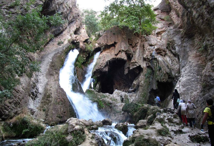 Atashgah Waterfalls
