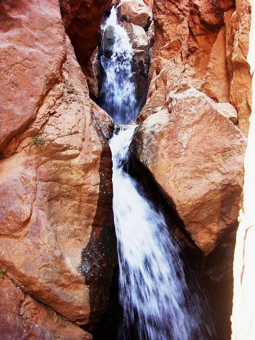 Mojen Waterfall