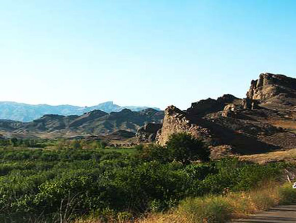 Qeshlaq Zakhoor Castle
