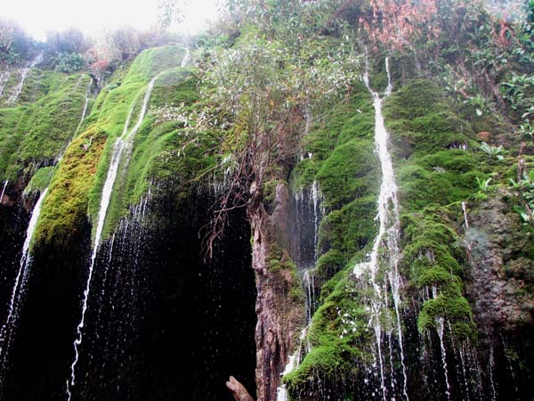 Kharaba Dayirman Waterfall (Asiyab Kharabeh)