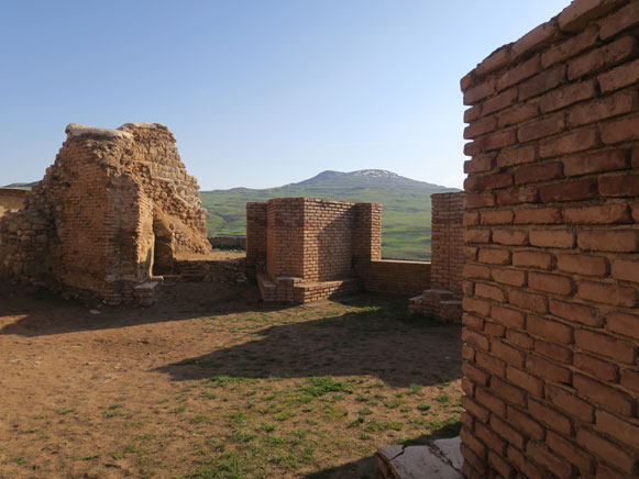 Takht-e Soleyman