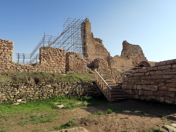 Takht-e Soleyman