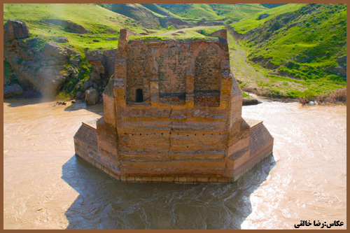 Qiz Bridge of Mianeh
