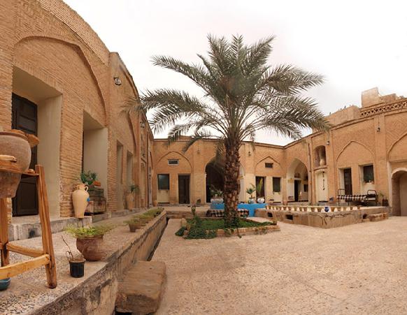 Traditional Hotel Shushtar