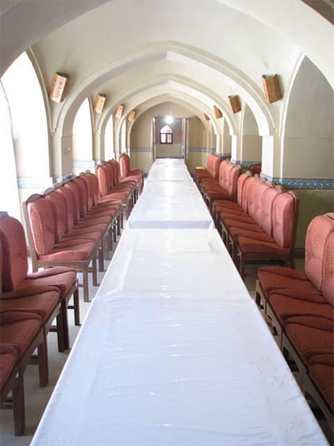 Gouged Arg Hotel Golpayegan