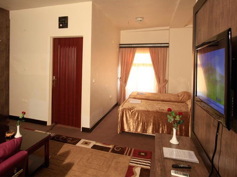 Plus Hotel Apartment Qeshm