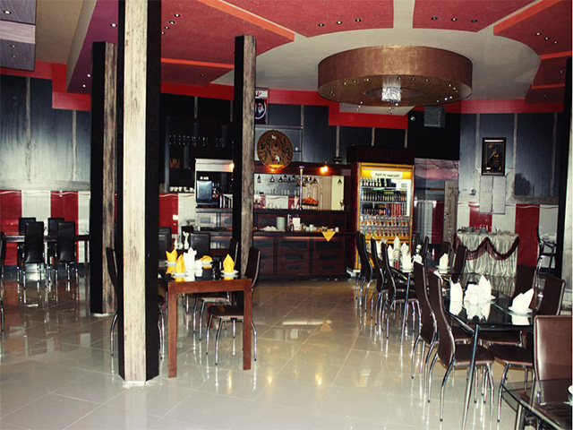 Reza Hotel Shirvan