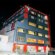 Aran Hotel Meshkinshar