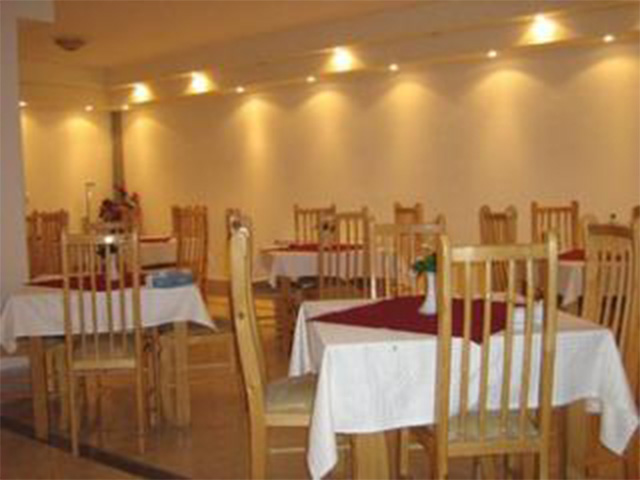 Apadana Hotel Nowshahr