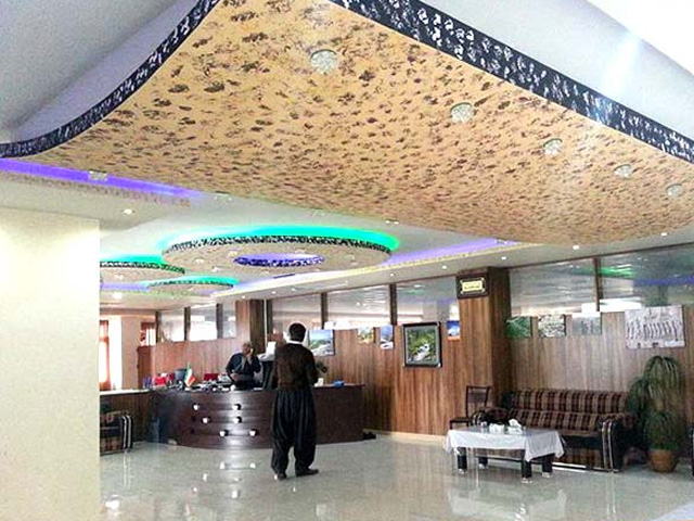 Eram Hotel Paveh