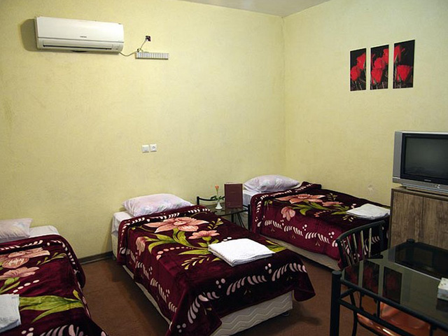 Diba Hotel Shahre Kord