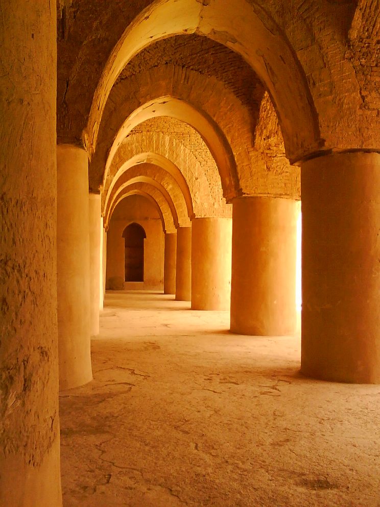 Tarikhane Mosque