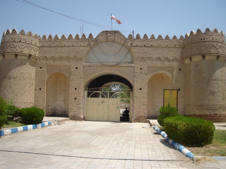 Naseri Castle, Iranshahr