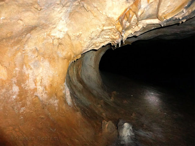 Dugijan Cave and Village